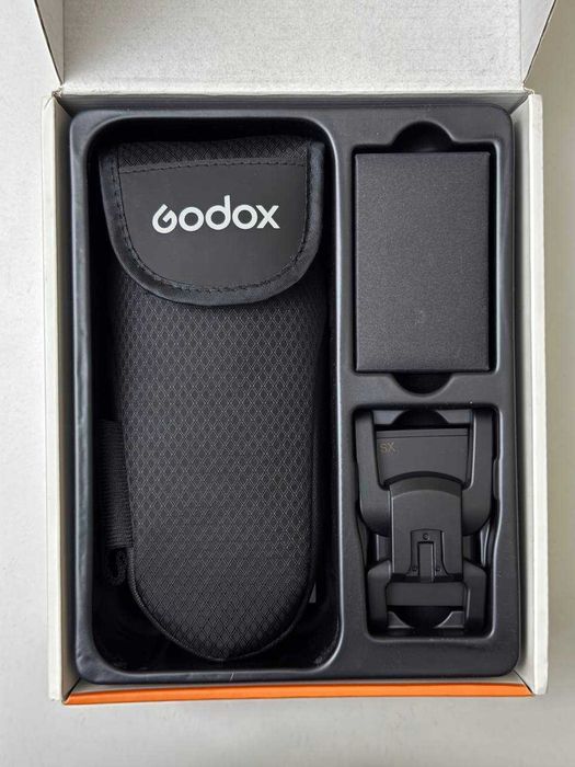Спалах Godox V1Pro-C, набір Godox AK-R1, Радіосинхронізатор X3-C Canon