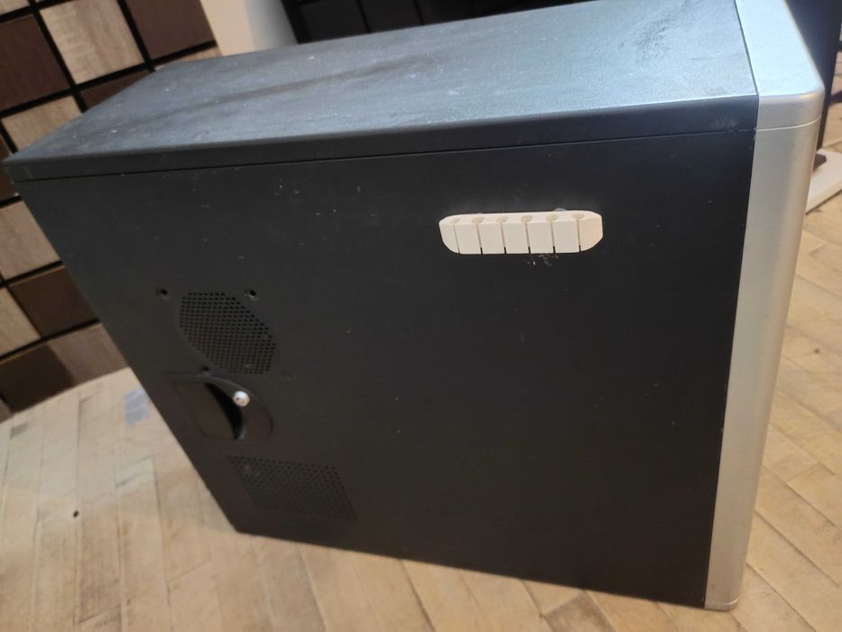 Корпус ПК  с материнской платой,процессором