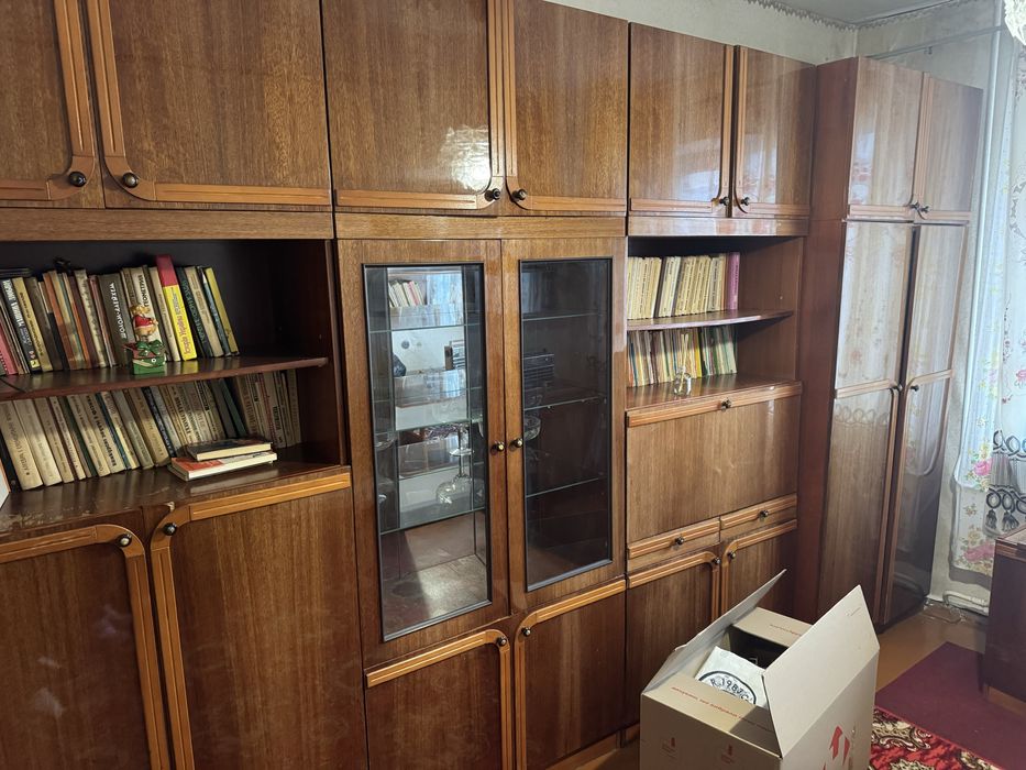 ЧУДОВІ  МЕБЛІ БЕЗКОШТОВНО