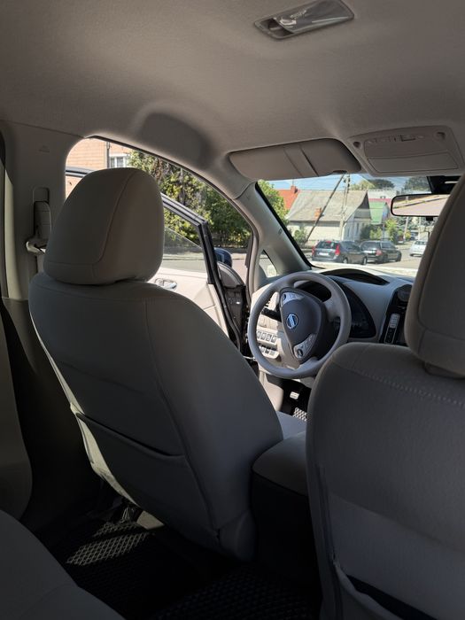Nissan Leaf 2013