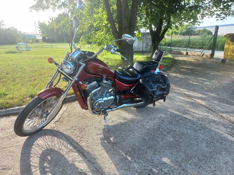 Suzuki intruder 750