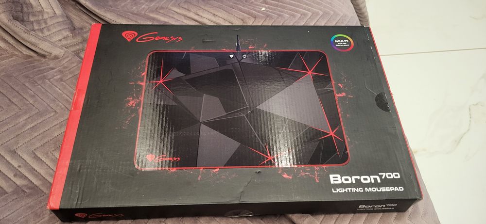 Podkładka gamingowa Genesis RGB Boron 700 jak nowa