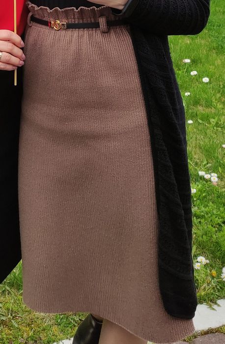 Спідниця міді в рубчик