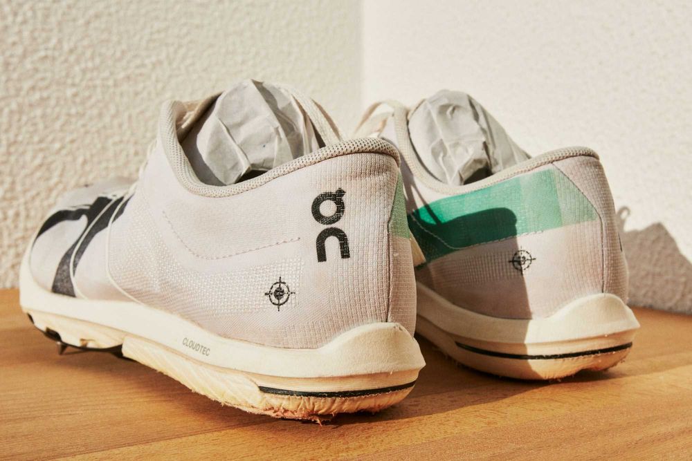 On Cloudspike 10000m