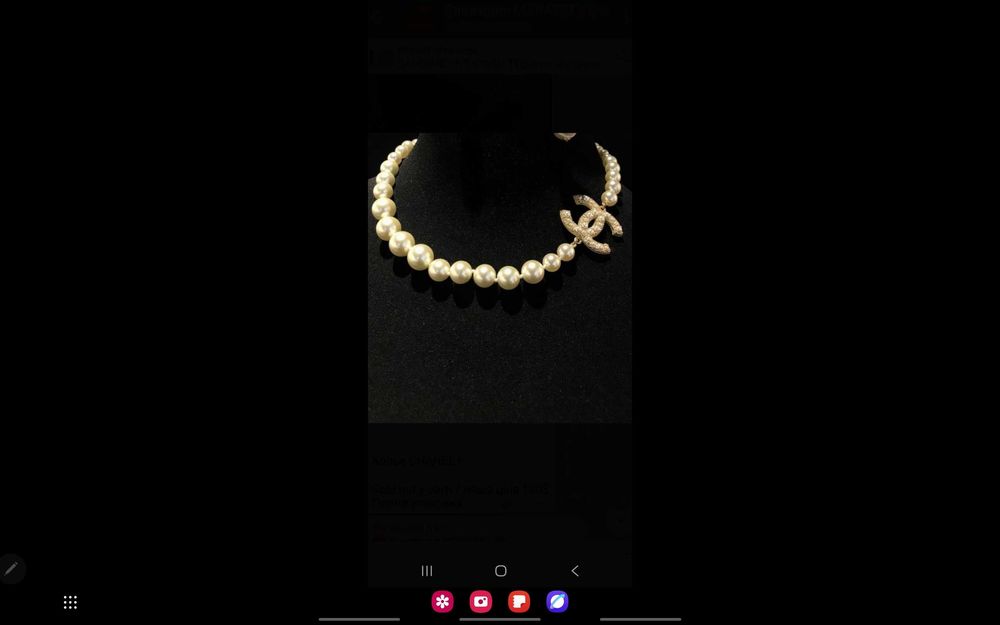 Стильное колье Chanel