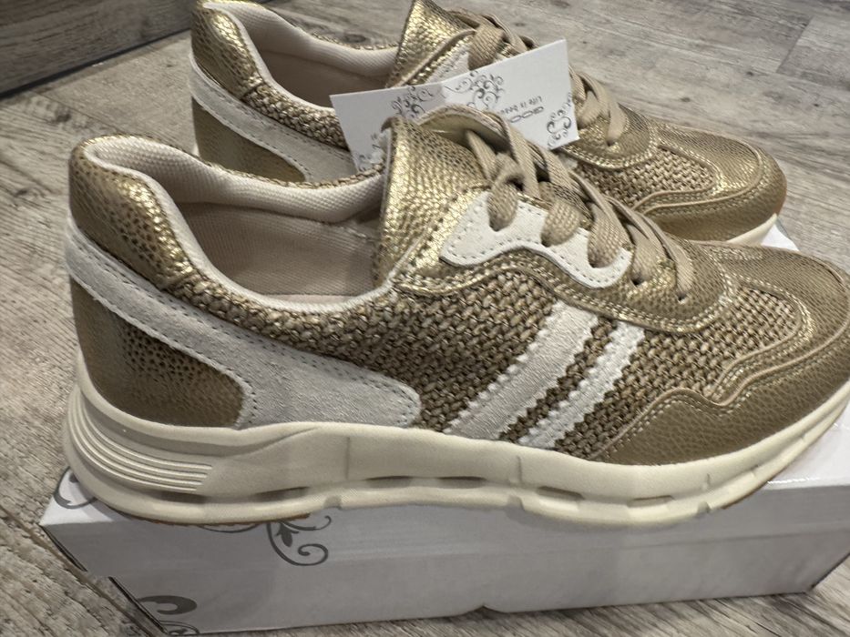 Adidasy goodin 40