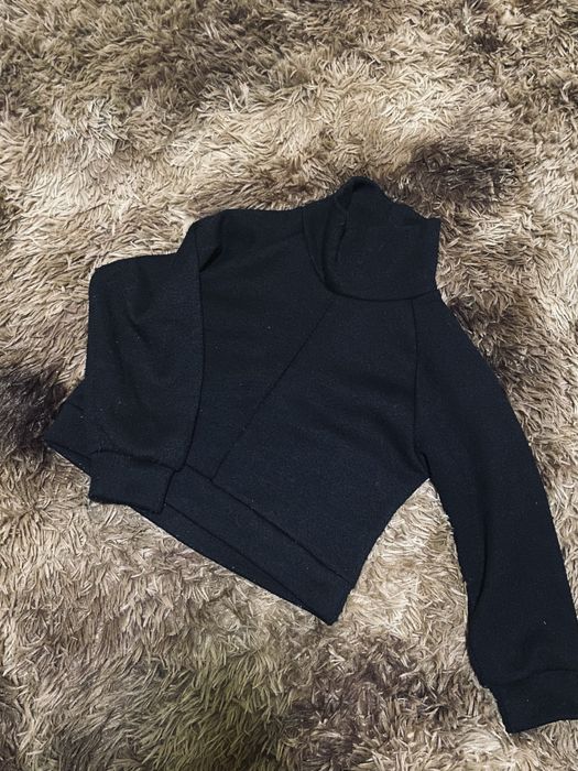 Кофтинка-віддам за шоколадку