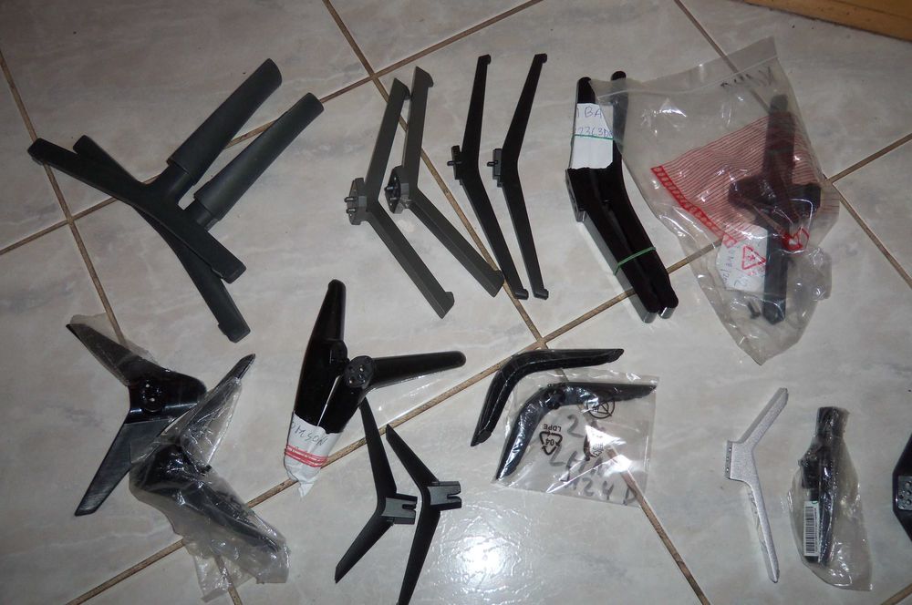 Nóżki, podstawy, stopy: Samsung, Philips, Manta, LIN, XIAOMI ITP.