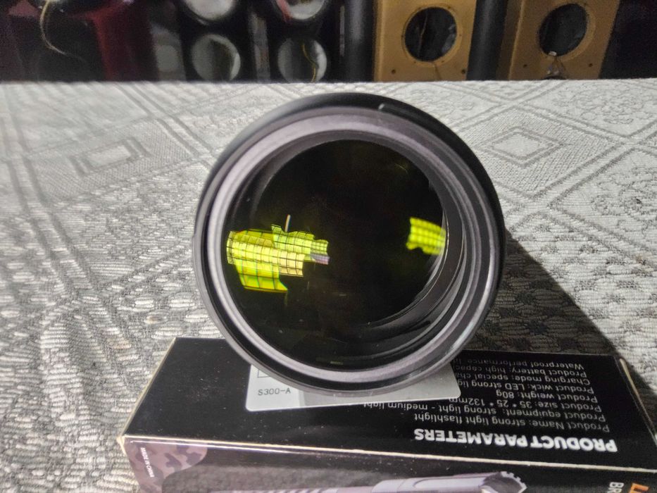 Objetiva TAMRON 70-210mm como nova na Caixa de Origem.