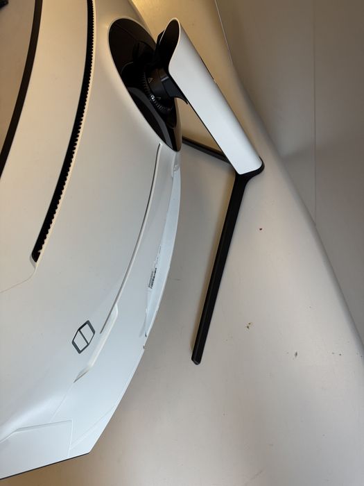 Monitor Gaming Ultra-Panorâmico 49" Odyssey G9 Dual QHD