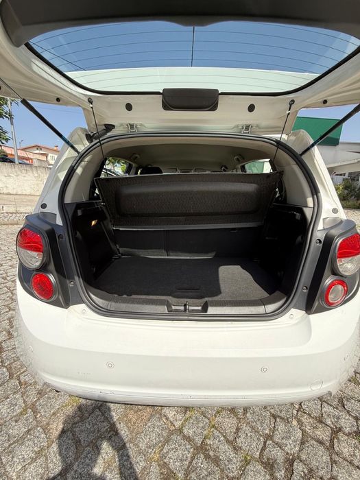 Chevrolet Aveo 2012