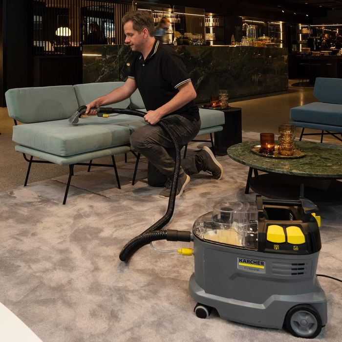 Aluguer de Lavadora de estofos profissional - Kärcher Puzzi 8/1