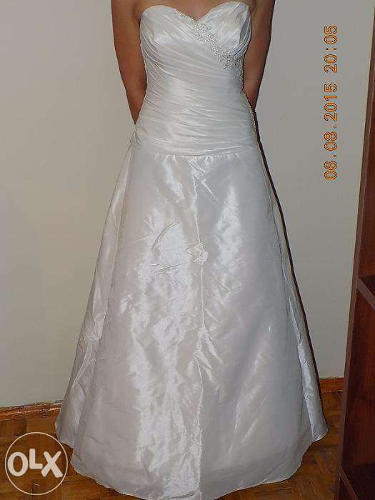Piękna suknia ślubna rozm. 38