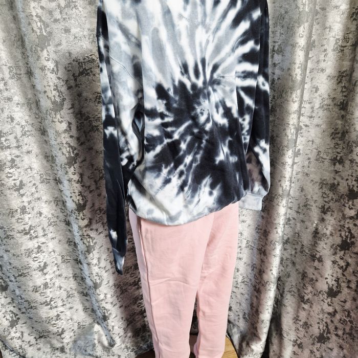 Жіночий теплий костюм