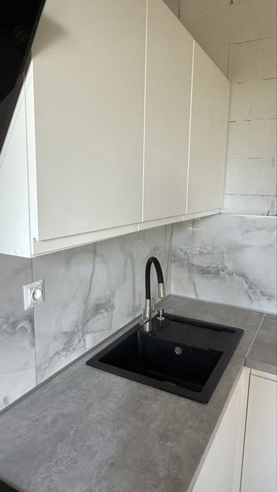 Продам кухню б/в