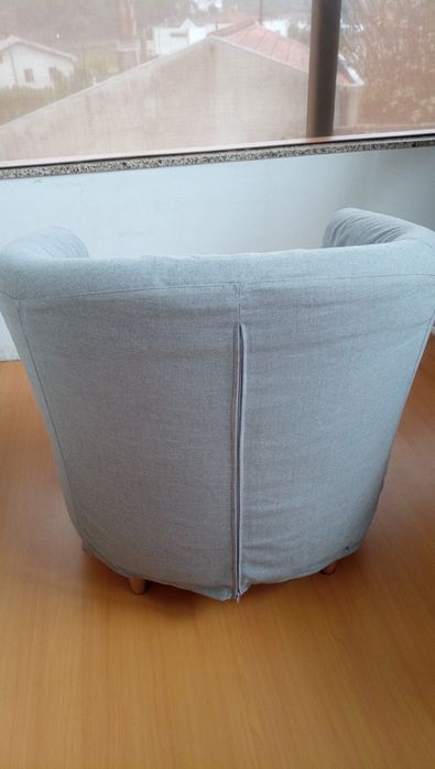 Poltrona como nova IKEA