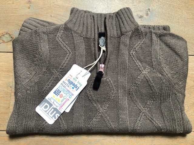 Nowy sweter Besta Plus roz, 140 cm