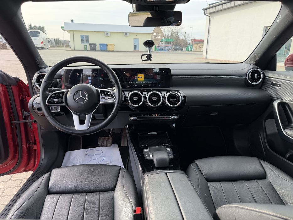 Mercedes - Benz CLA 200 163 KM Bezwypadkowy! Serwisiwany! F-vat