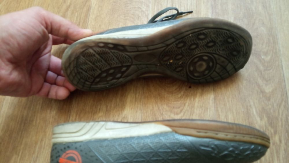 Футзалки дитячі, сороконіжки