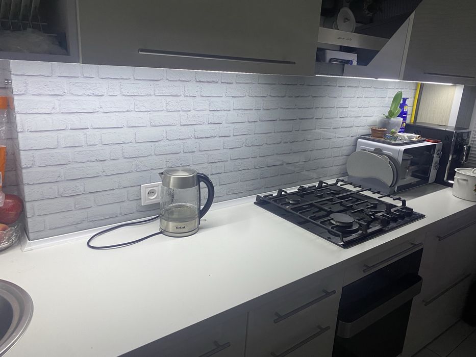 Скинали из каленого стекла 236x60