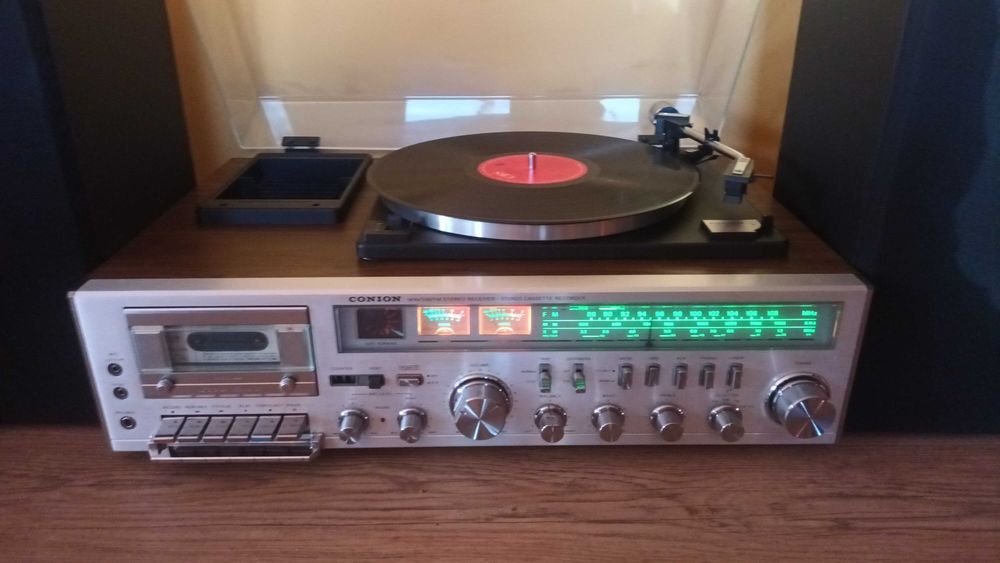 Giradiscos Conion