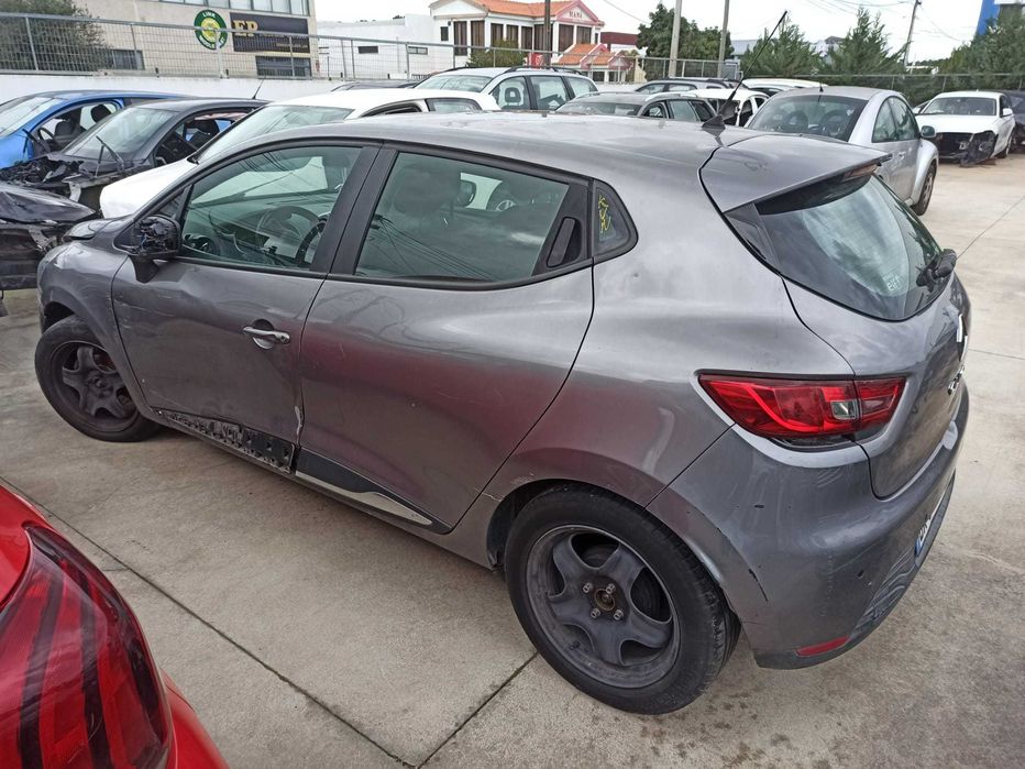 PEÇAS RENAULT CLIO 4 2013 1.5 DCI