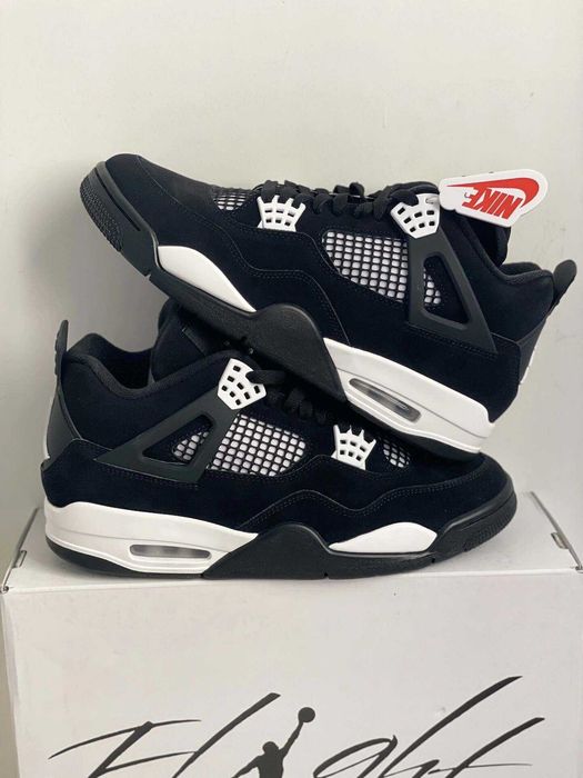Buty Air Jordan 4 Retro White Thunder R.38
