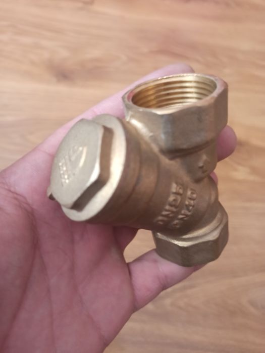 Фільтр грубої очистки води латунний SD Forte 1"