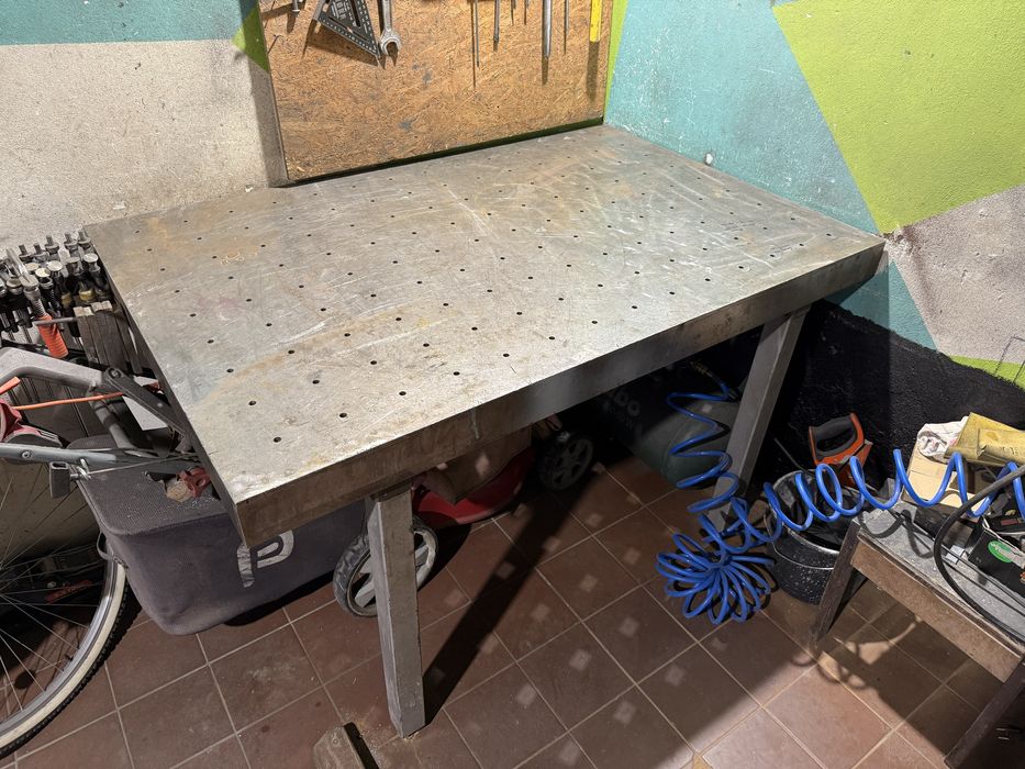Stół spawalniczy 1480x980 grubość 10mm