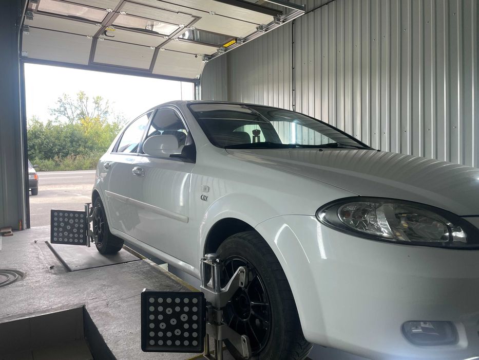 Розвал-сходження 3D