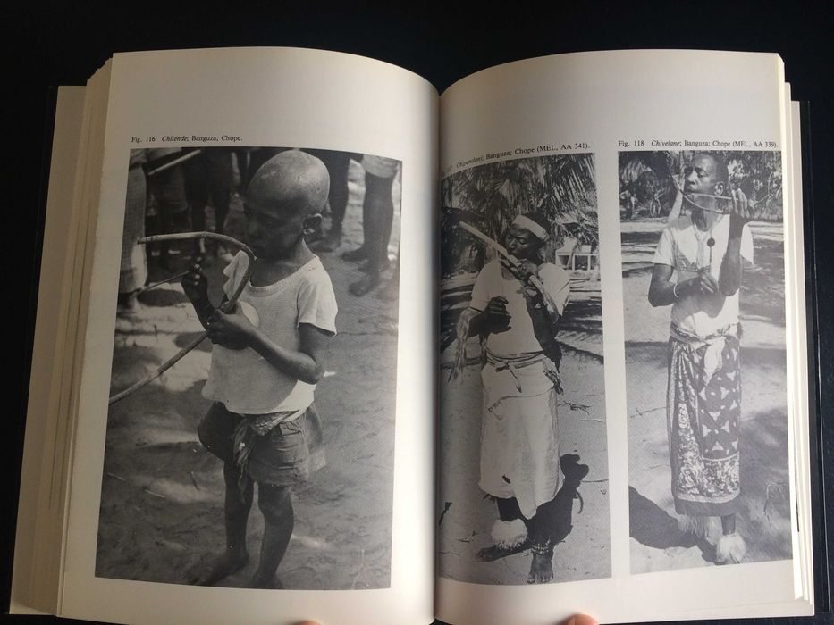 Instrumentos Musicais De Moçambique - LIVRO RARO