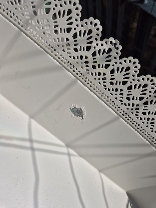 Osłonka na doniczki metalowa podłużna ażurowa Ikea