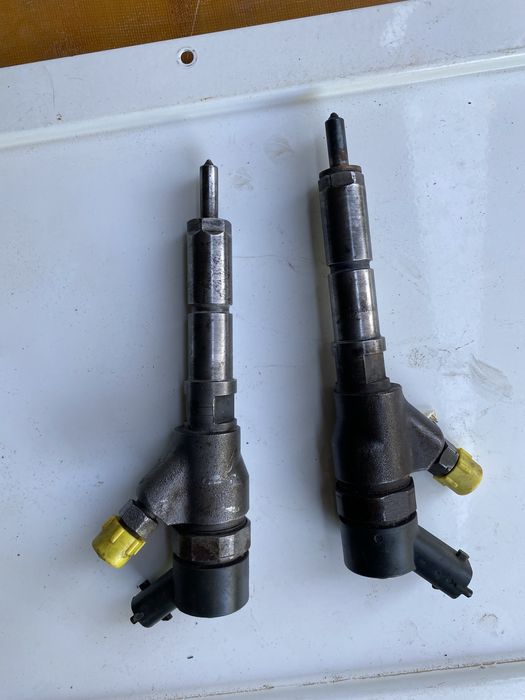 Продам форсунки фиат 2.5 дизель