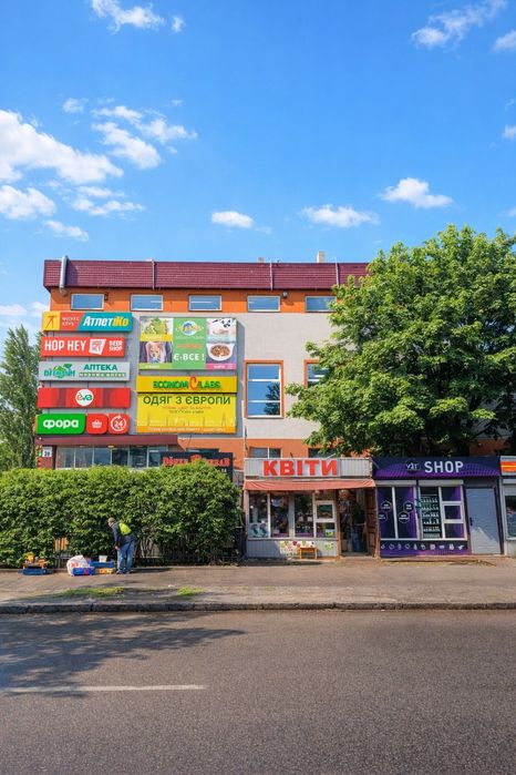 Без%, Продаж приміщення у ТЦ , вул. Петра Запорожця 28, 580м2