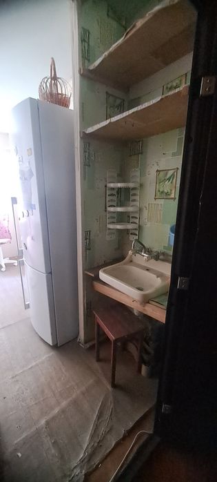 Продам гостинку  район  ХТЗ, ул.12 Апреля 32