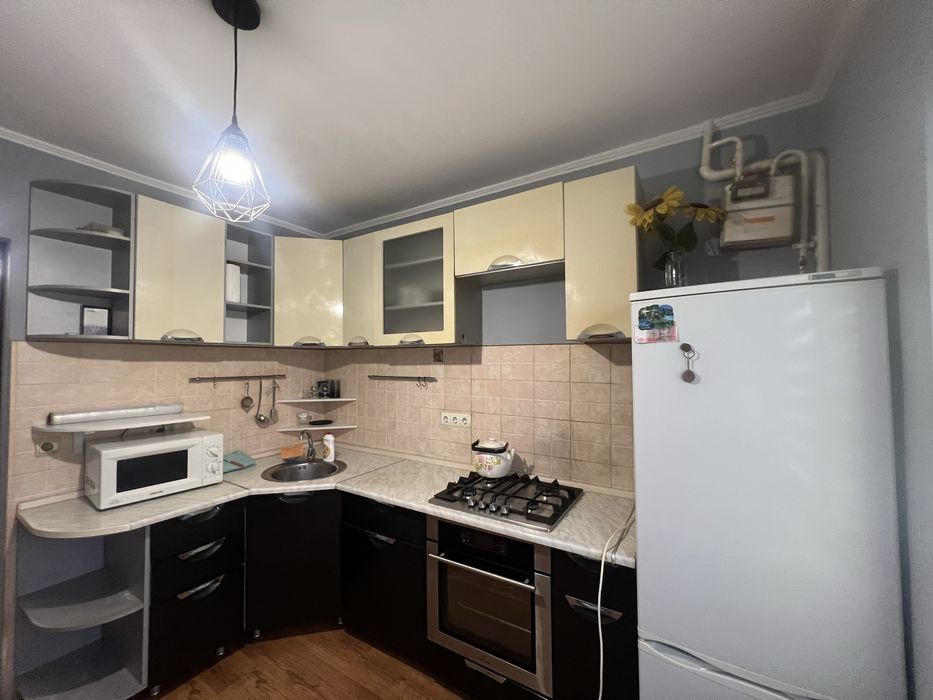 Оренда ДВУШКИ на Зріні