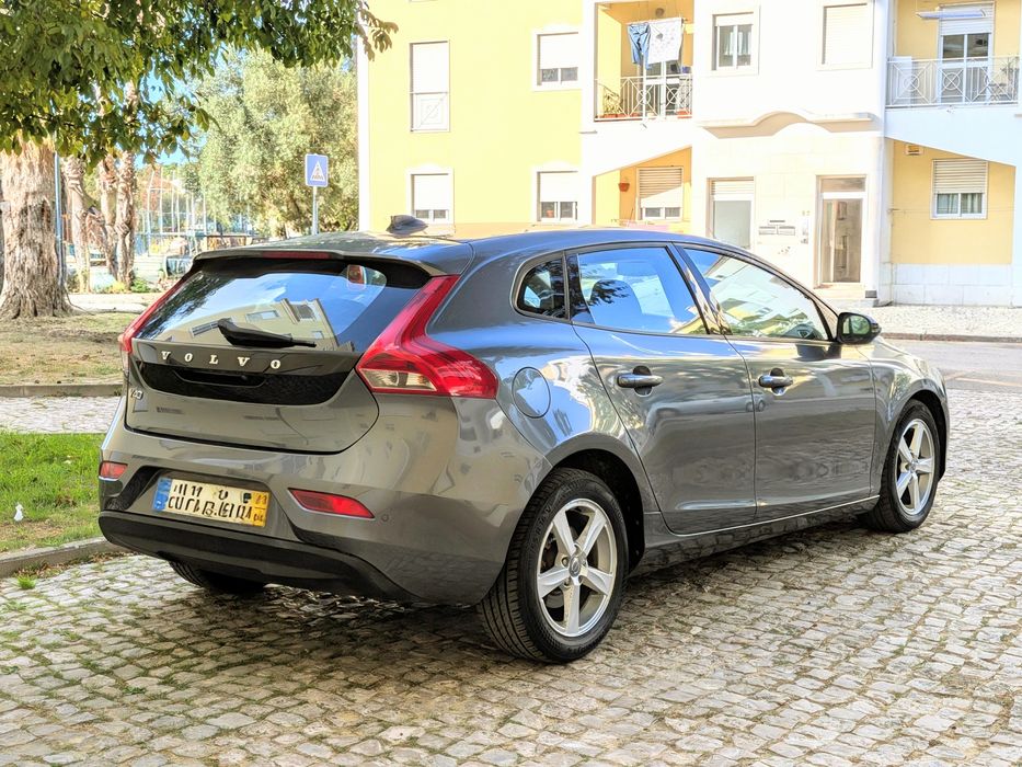Volvo V40 1.6 115cv foto 4