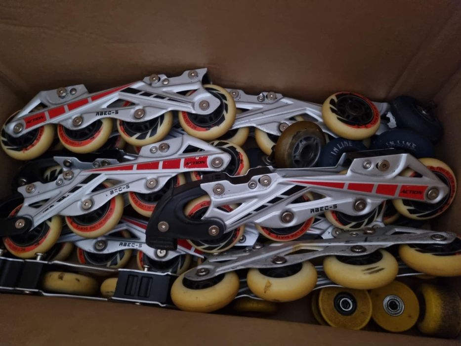 Vendo rodinhas para patins em linhas