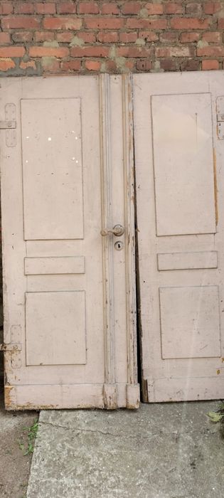 Drzwi drewniane, bardzo stare