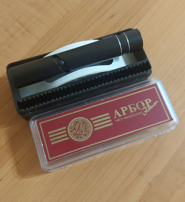 Тест-мікроскоп .