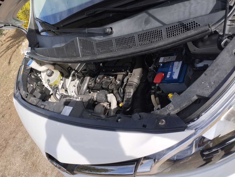 Carrinha particular com motor 1600 e 137000Km