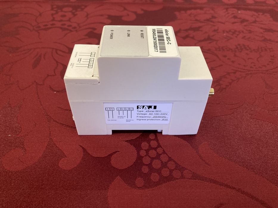 Inversor Energia Elétrica SAJ R5-4K-S2-15 c/ 4 Disjuntores