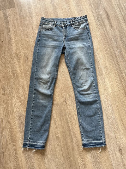 Jeansy zara 36 S proste straight przetarte nogawki