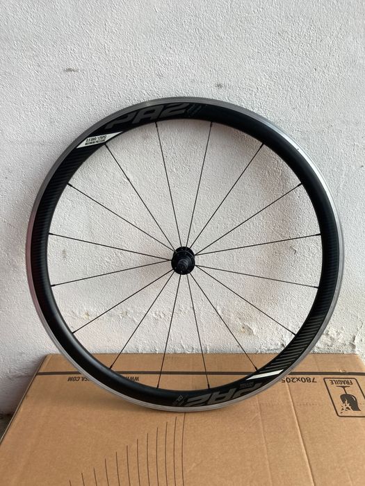 Rodas Estrada Giant PR-2 Alumínio (Travão de Aro) - ler anúncio