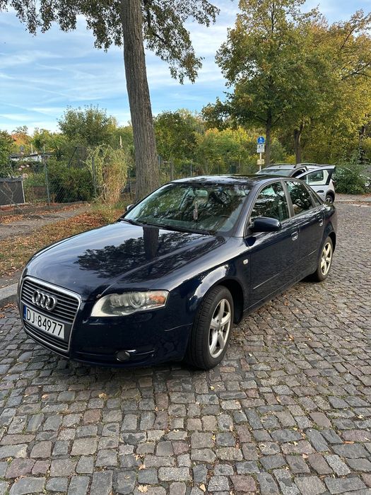 Audi A4Limousine