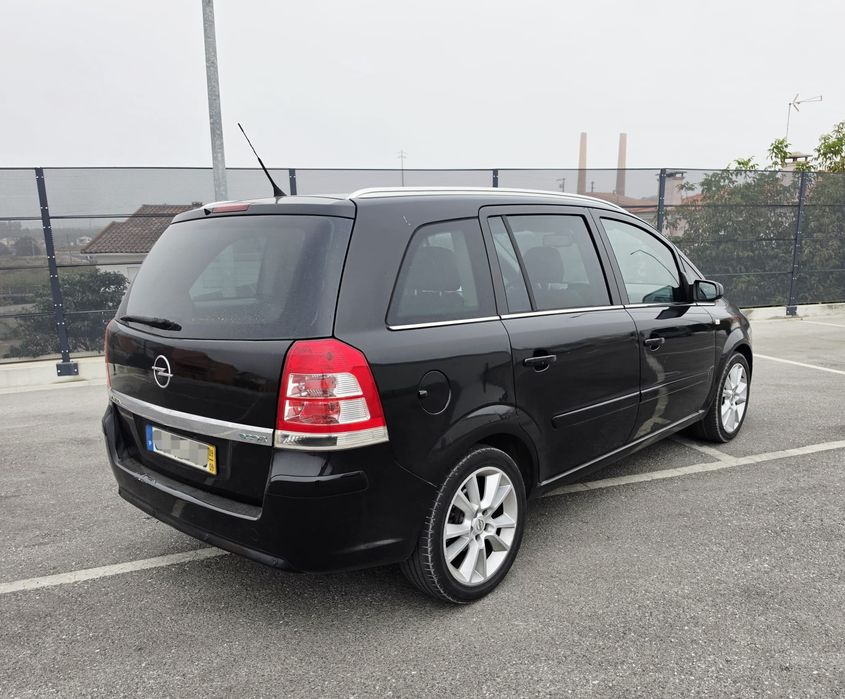Opel Zafira Cosmo 1.7 cdi, 7 Lugares