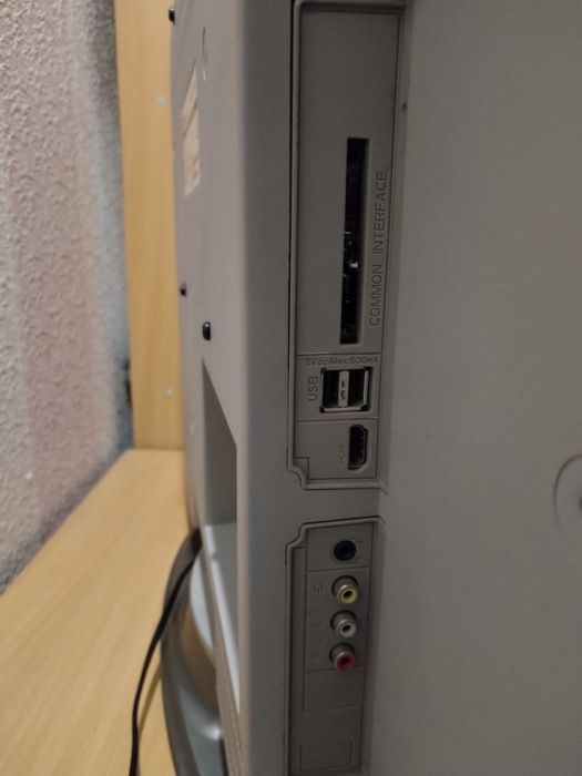 Телевизор Meredian 32