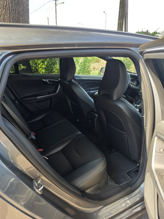 Volvo V60 2.0 diesel automat 2015 rok super stan mozliwa zamiana