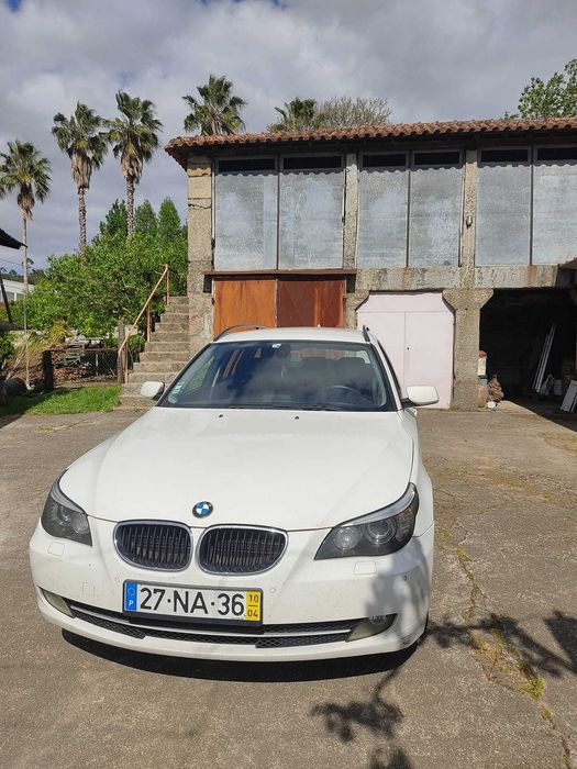 BMW 520 D caixa automática - com muito para andar