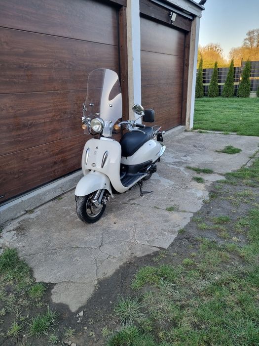 Skuter Retro 50 4t Chromy Biały połysk Szyba KUFER Dowóz Polecam!!!